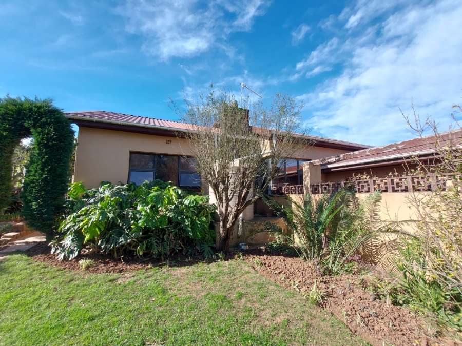 3 Bedroom Property for Sale in Van Riebeeck Hoogte Eastern Cape